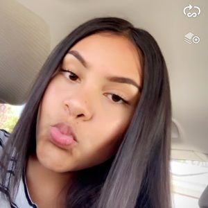 Meet your Posher, Regina